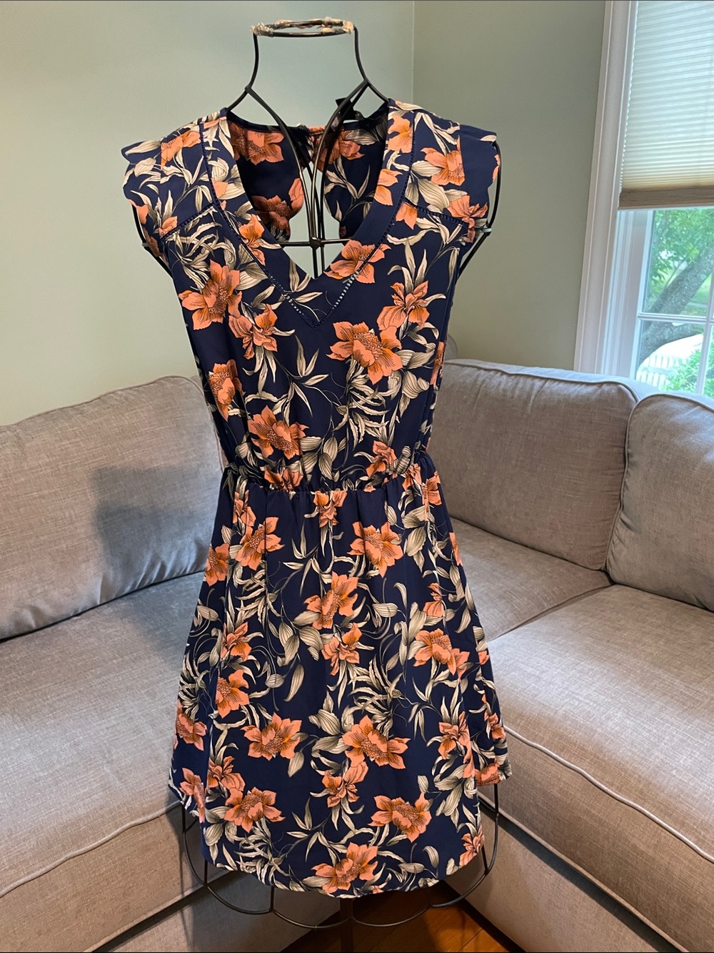 41 Hawthorn Navy Floral V-Neck Midi Dress with Peach Flowers